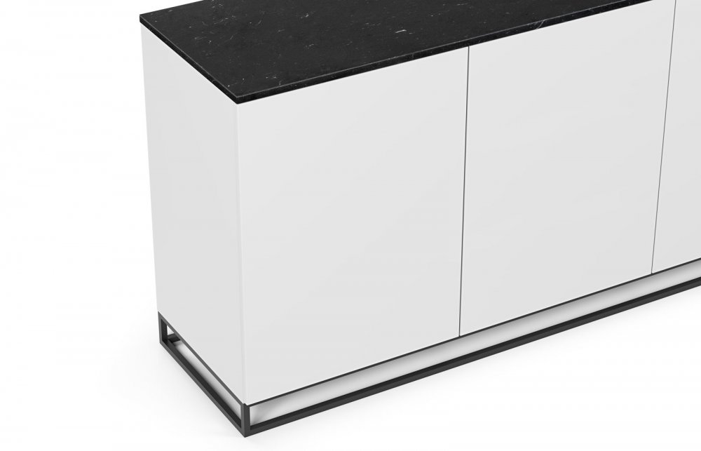 Buffet WHITY blanc mat 180cm 3 portes Plateau en Marbre noir avec piètement noir